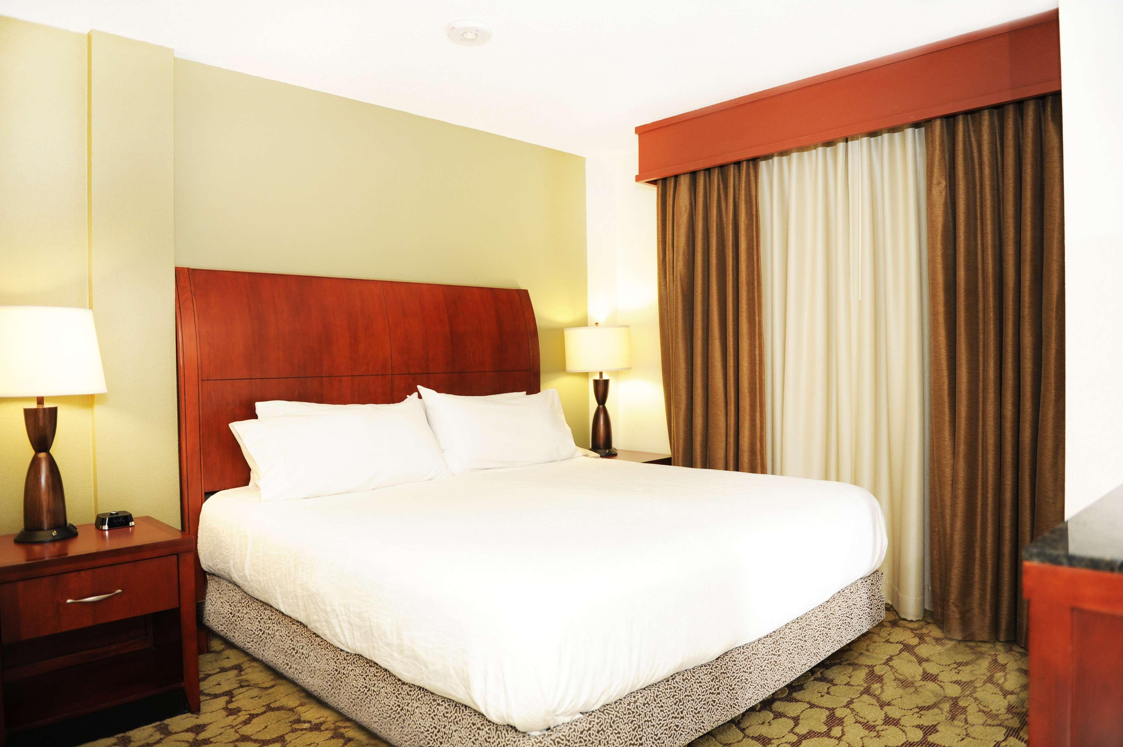 Hilton Garden Inn ווסט מונרו מראה חיצוני תמונה