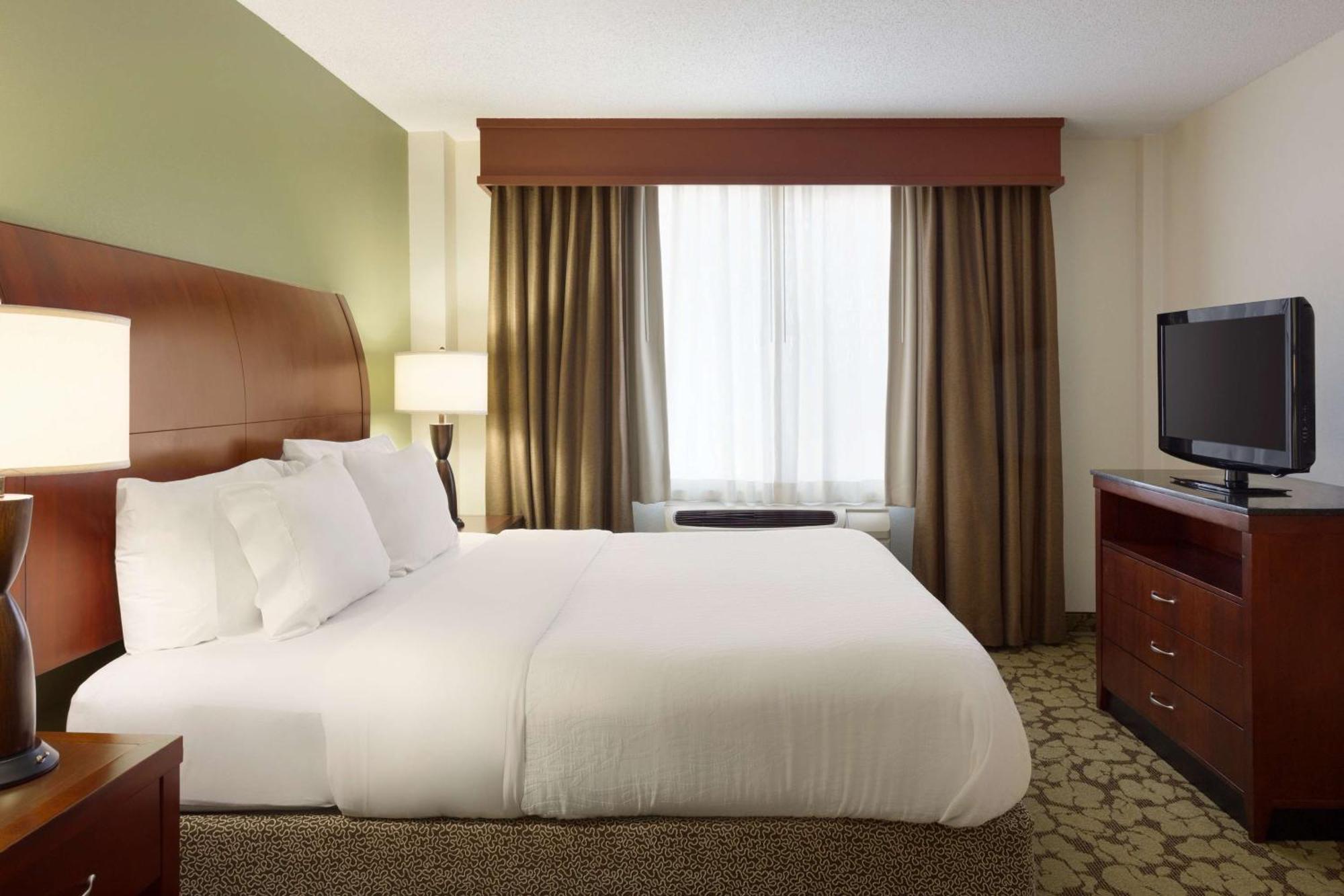 Hilton Garden Inn ווסט מונרו מראה חיצוני תמונה