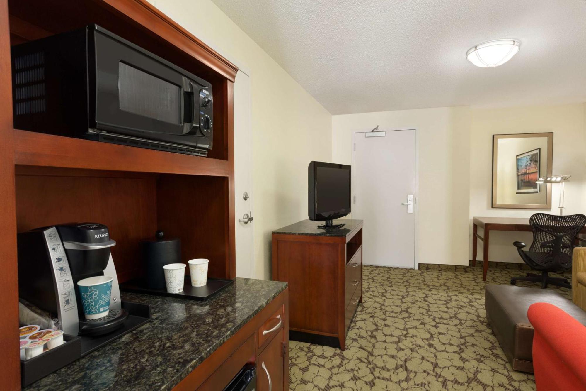 Hilton Garden Inn ווסט מונרו מראה חיצוני תמונה