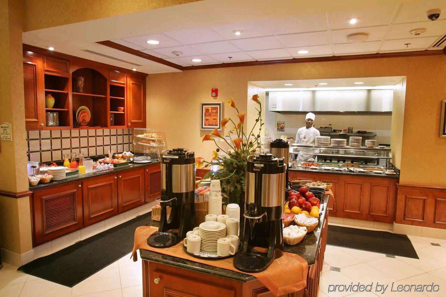 Hilton Garden Inn ווסט מונרו מסעדה תמונה