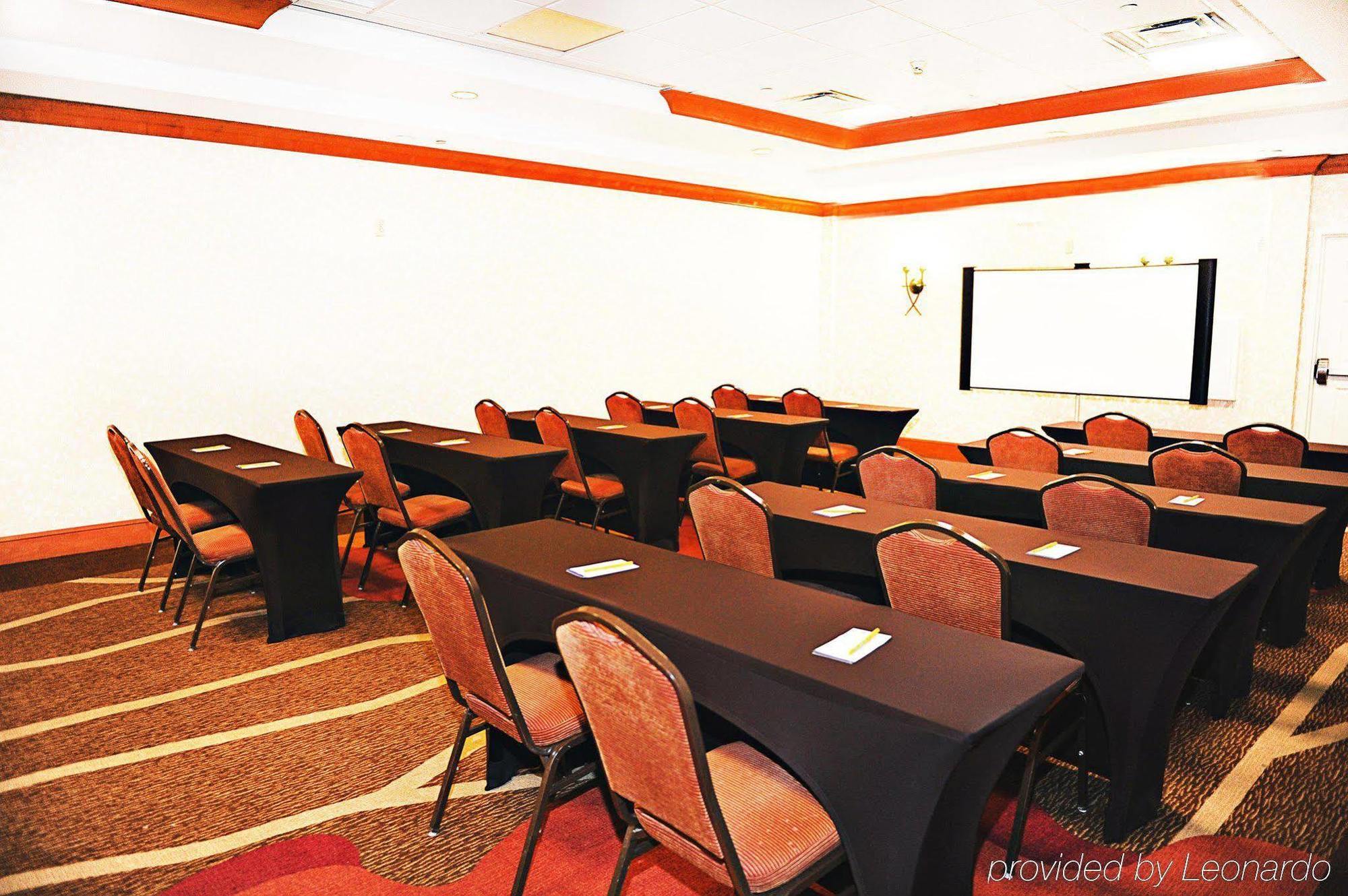 Hilton Garden Inn ווסט מונרו מראה חיצוני תמונה