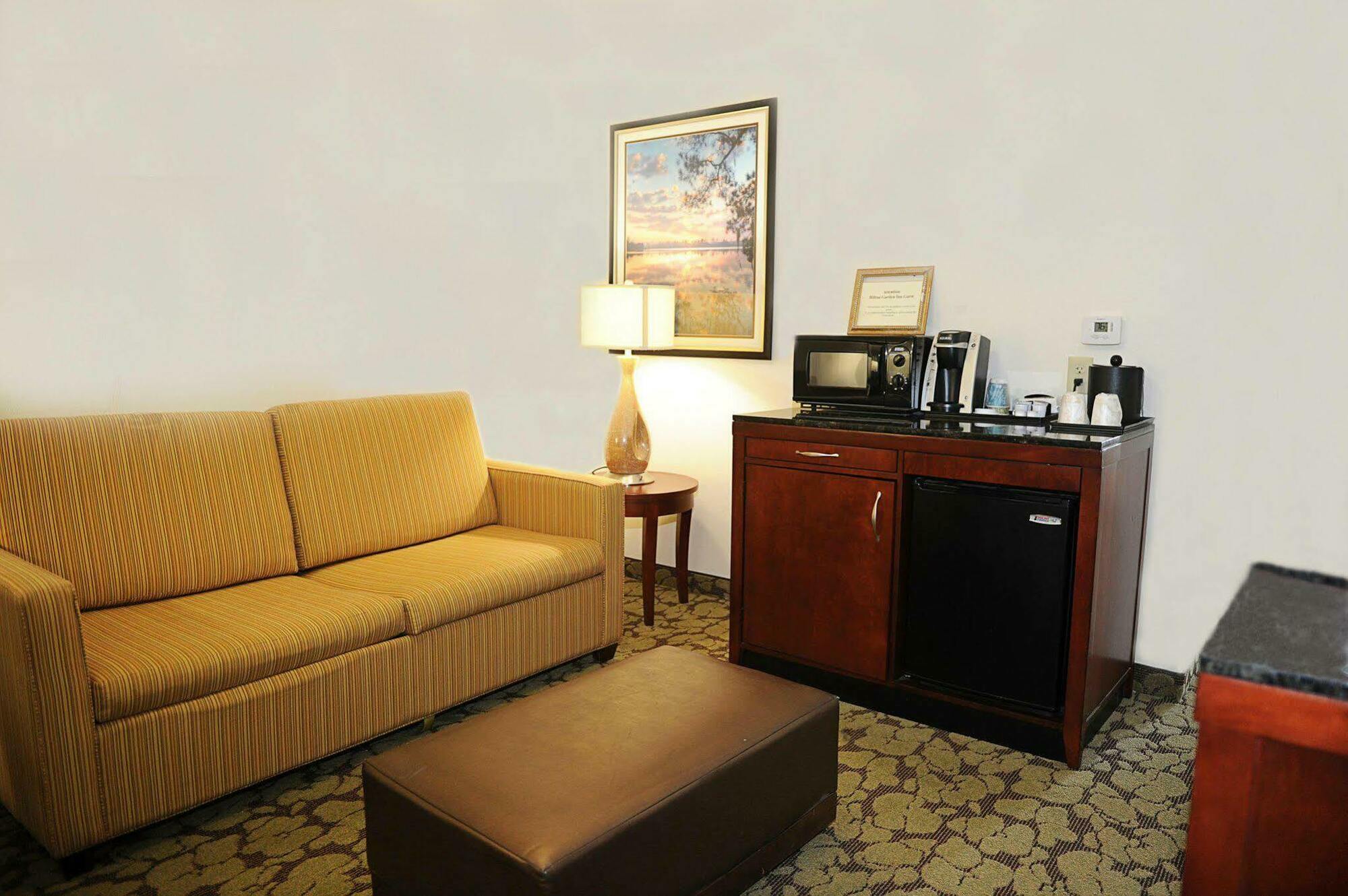 Hilton Garden Inn ווסט מונרו מראה חיצוני תמונה